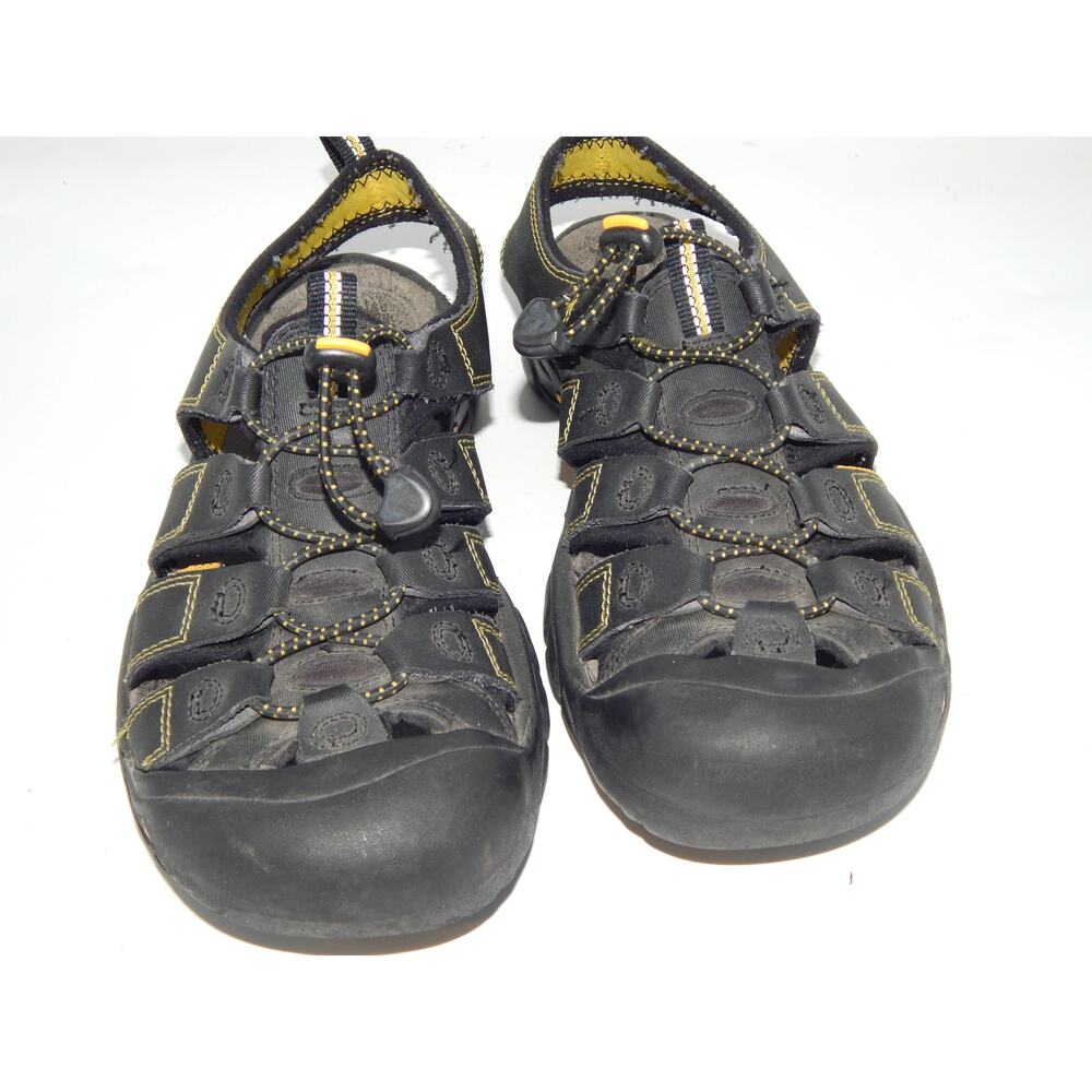 Keen Black Men Hiking Sandal Size 9.5